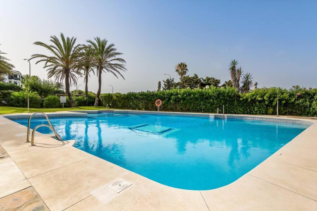 Oleholidays 1133 Romana Playa Primera Linea Playa Marbella Exteriér fotografie