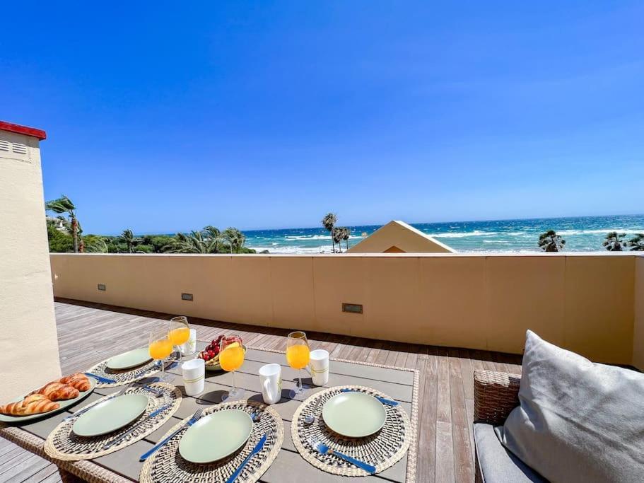 Oleholidays 1133 Romana Playa Primera Linea Playa Marbella Exteriér fotografie