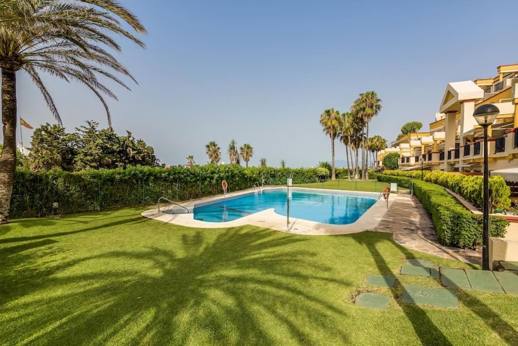Oleholidays 1133 Romana Playa Primera Linea Playa Marbella Exteriér fotografie